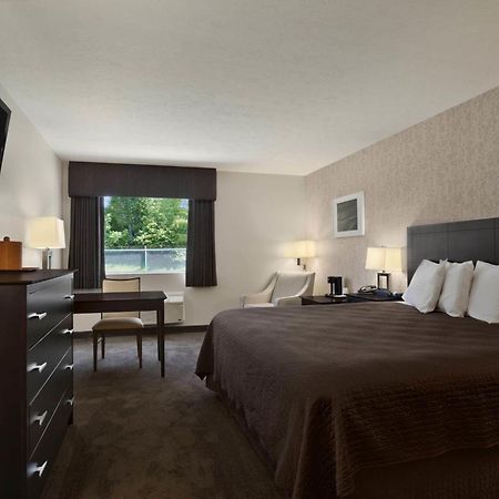 Travelodge By Wyndham Hubbard Oh Экстерьер фото